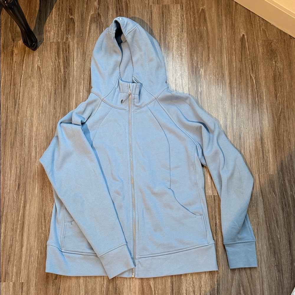 Women’s Lululemon full zip Scuba hoodie